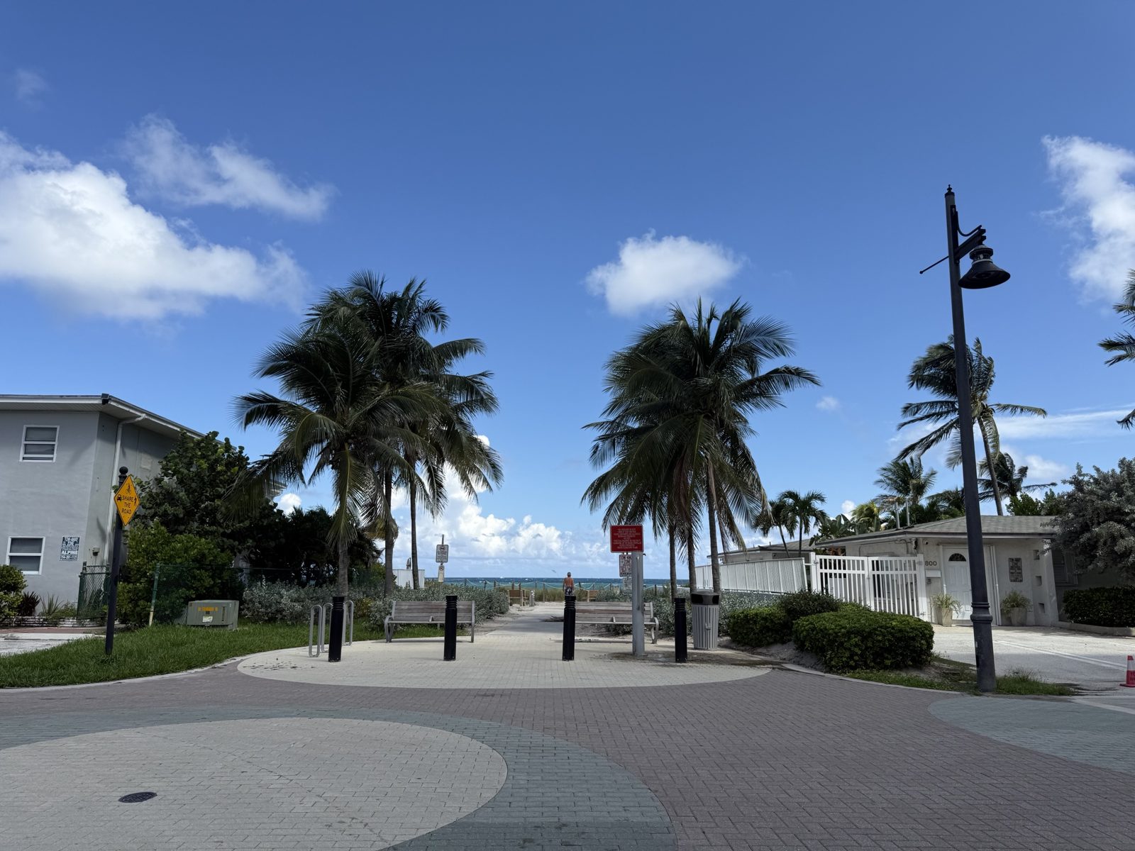 Walkway to the beach near Barefoot Beach Villas, Pompano Beach